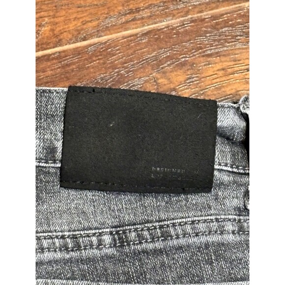 Forever 21 Men’s Jeans, Heavily Distressed/Unhemmed (See Photos) Sz 32 - Picture 2 of 11